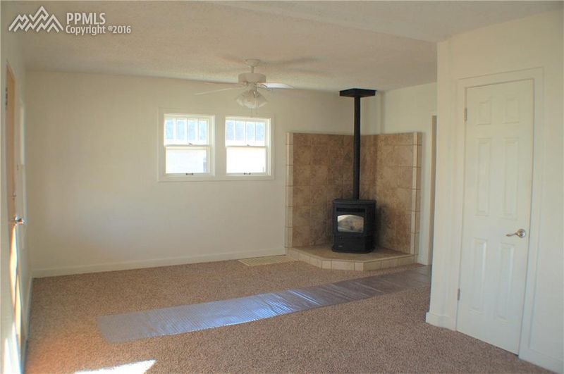 807 Euclid Ave, Pueblo, CO 81004