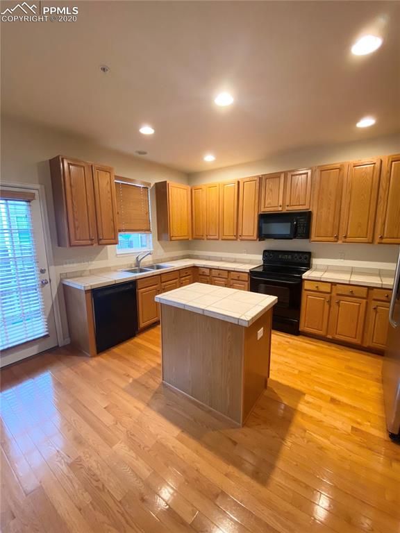 807 Weber Ridge Point, Colorado Springs, CO 80903