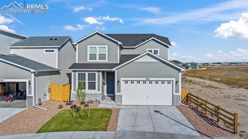 8084 Moosejaw Dr, Colorado Springs, CO 80908