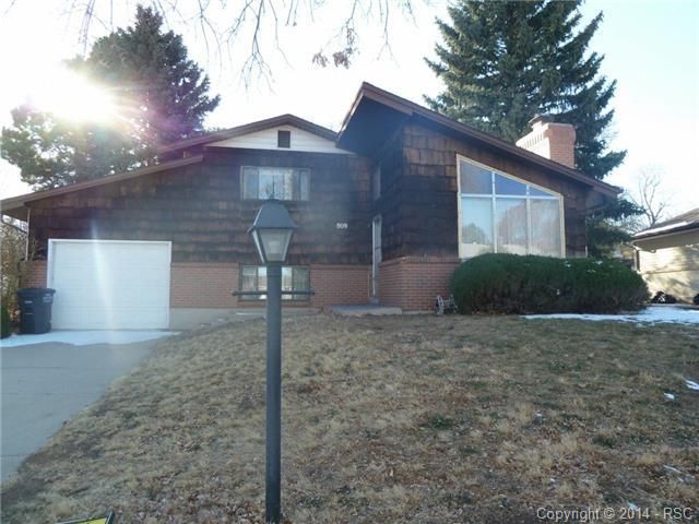 809 Darby St, Colorado Springs, CO 80907