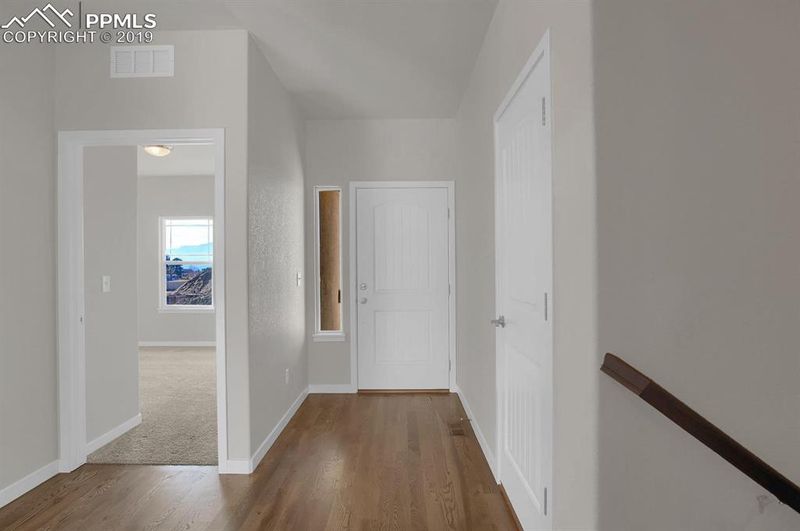 8093 Wheatland Dr, Colorado Springs, CO 80908