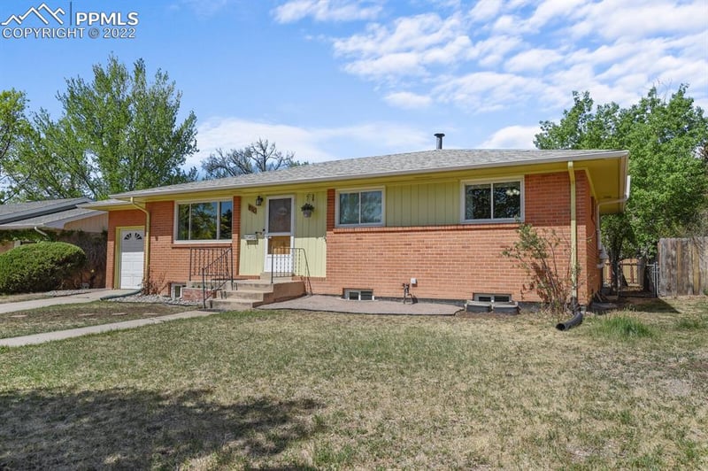 810 31st St, Colorado Springs, CO 80904