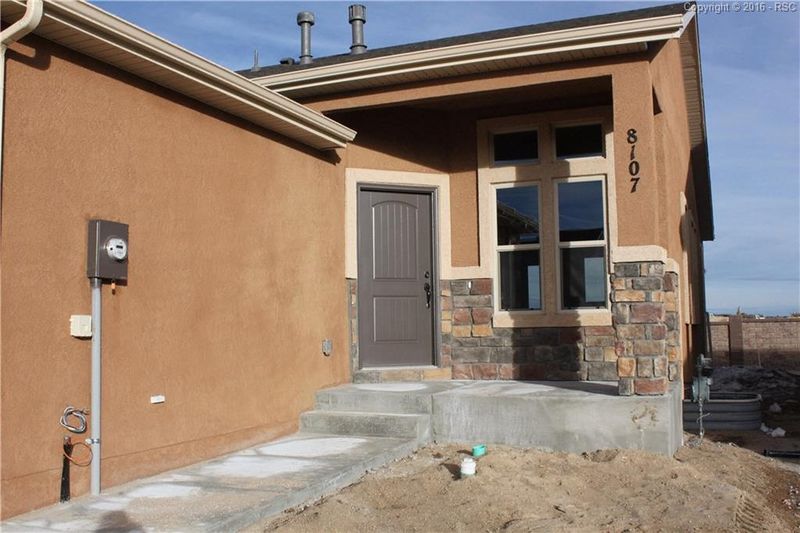8107 Mockorange Hts, Colorado Springs, CO 80908