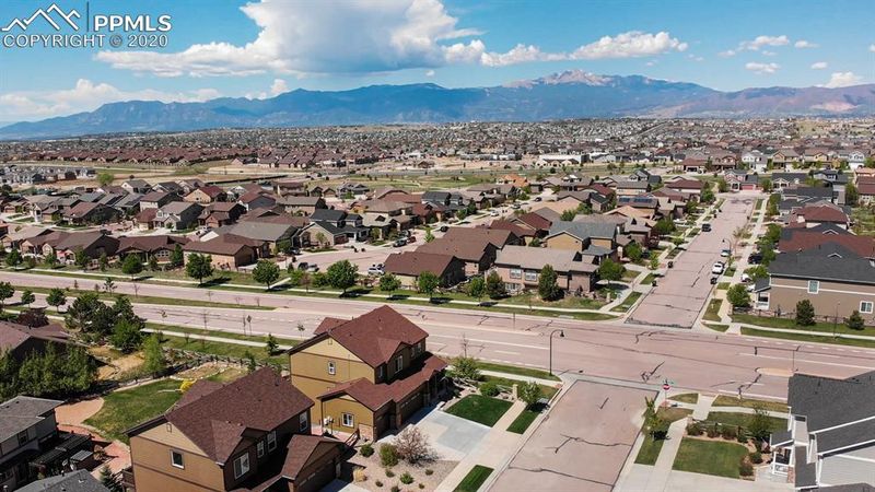 8109 Hollygrape Ln, Colorado Springs, CO 80927