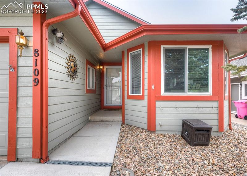 8109 Telegraph Dr, Colorado Springs, CO 80920
