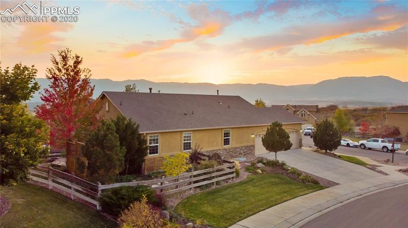 811 Merrimack River Way, Monument, CO 80132