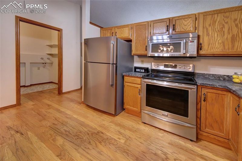 8110 Lythrum Dr, Colorado Springs, CO 80920