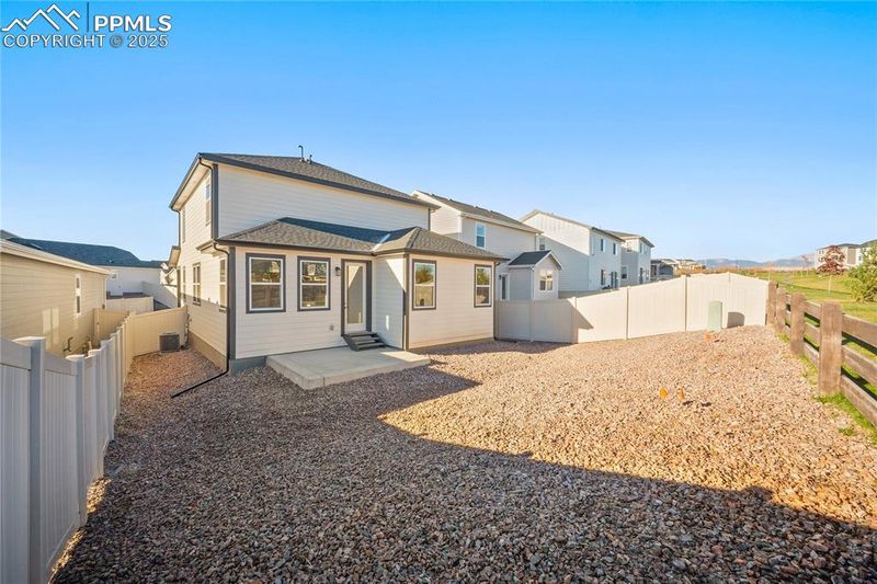 8112 Falling Rock Dr, Colorado Springs, CO 80925