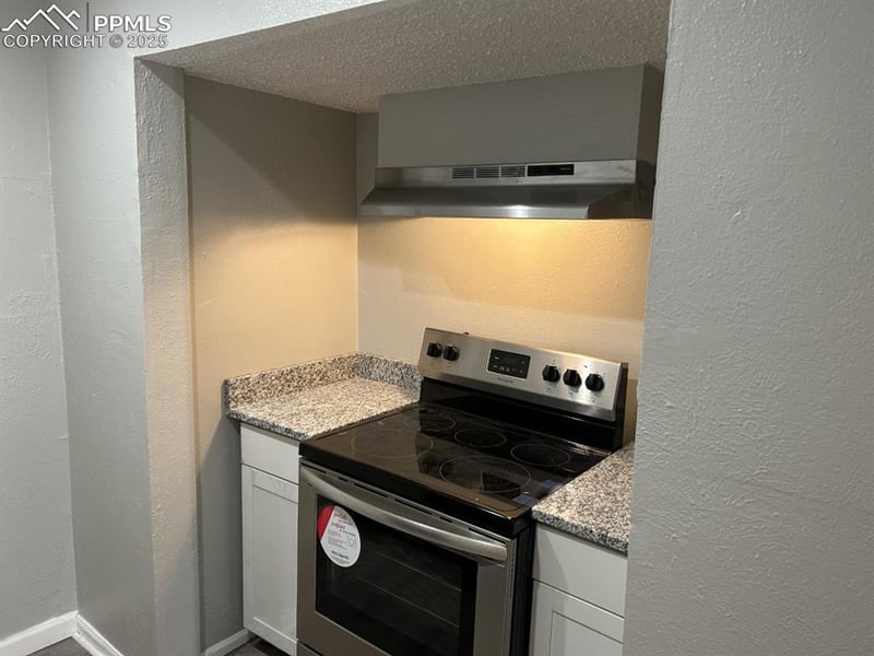 812 Colorado Ave, Colorado Springs, CO 80905