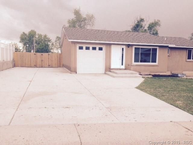 813 Maple Dr, Colorado Springs, CO 80911