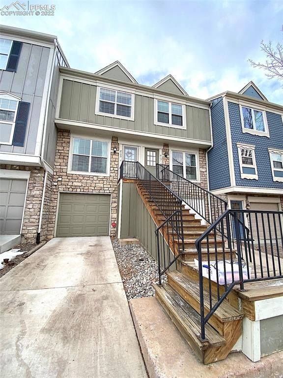 8133 S Fillmore Cir, Centennial, CO 80122