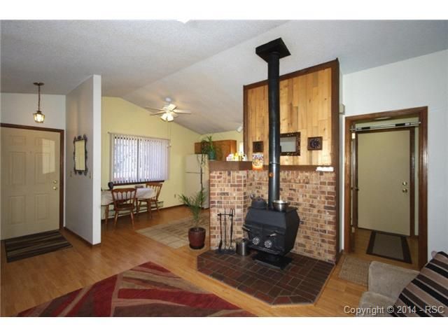 814 S 26th St, Colorado Springs, CO 80904