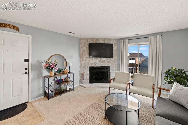 814 Tenderfoot Hill Rd #102, Colorado Springs, CO 80906