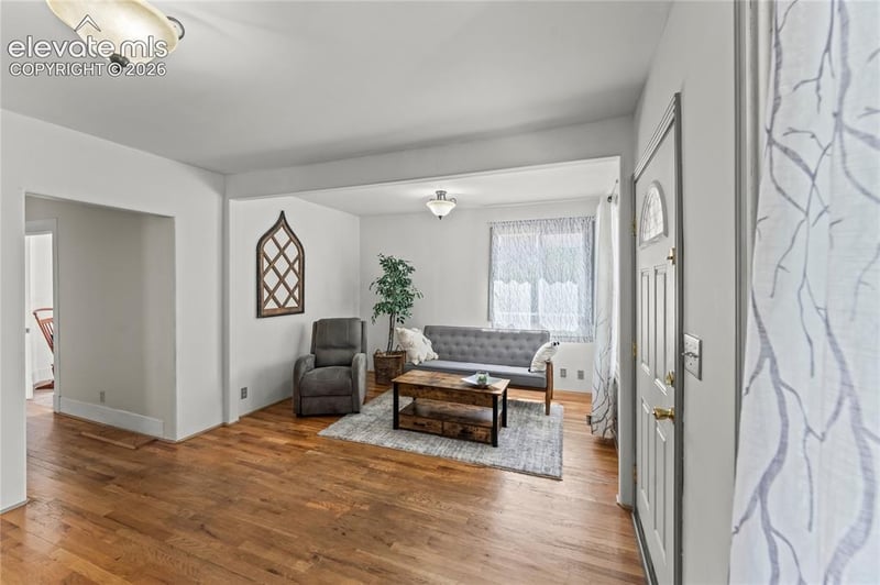 814 Yampa St, Colorado Springs, CO 80903