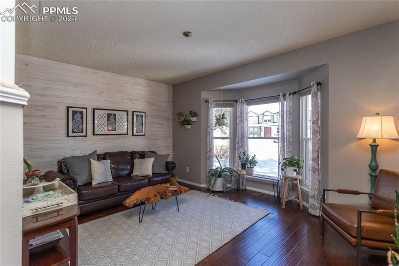 8145 Avens Cir, Colorado Springs, CO 80920