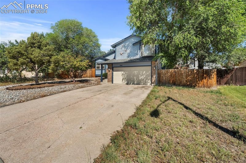 8145 Woody Creek Dr, Colorado Springs, CO 80911