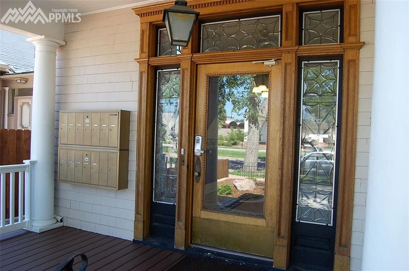 815 N Nevada Ave, Colorado Springs, CO 80903
