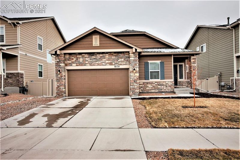 8151 Glory Dr, Colorado Springs, CO 80924