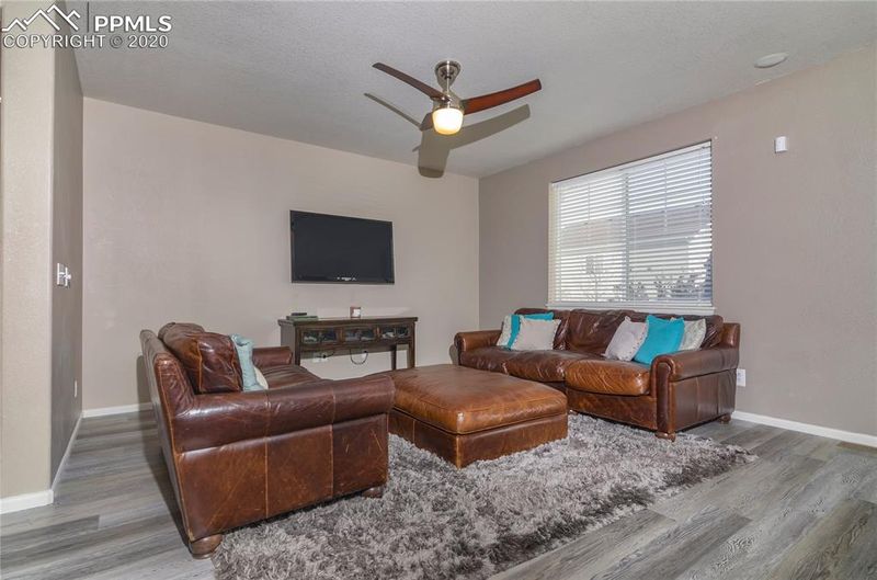 8155 Silver Birch Dr, Colorado Springs, CO 80927