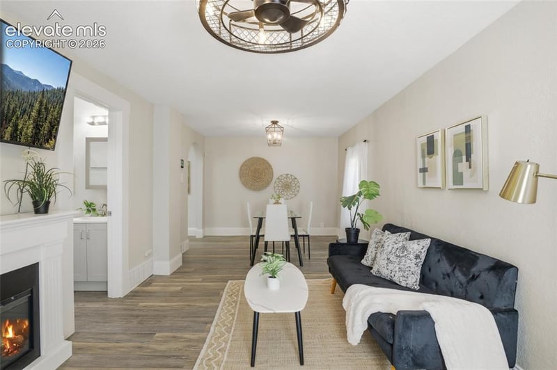 816 Sunset Rd, Colorado Springs, CO 80909