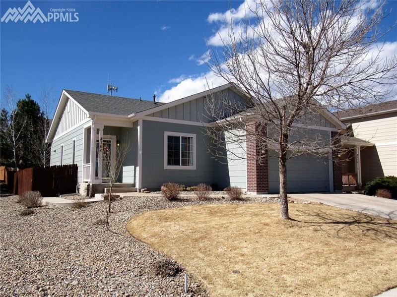 8164 Cedar Chase Dr, Fountain, CO 80817