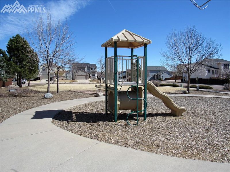 8164 Cedar Chase Dr, Fountain, CO 80817