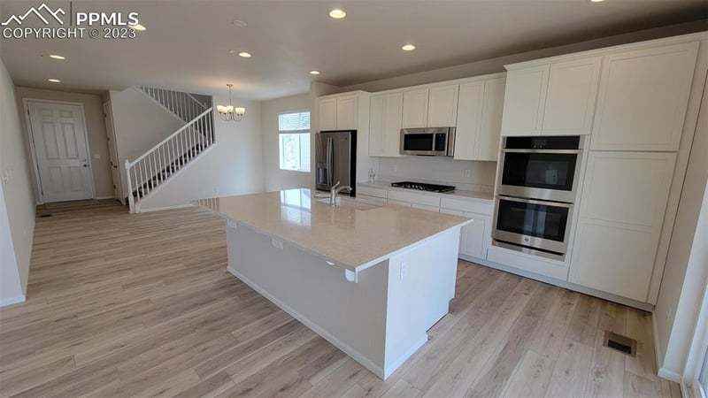 8165 Buffalo Horn Dr, Colorado Springs, CO 80817