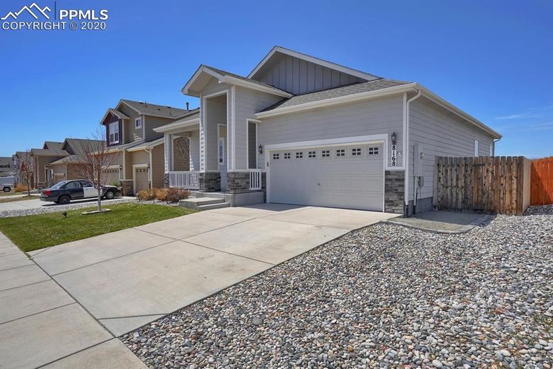 8168 Chasewood Loop, Colorado Springs, CO 80908