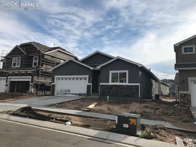 8169 Sandsmere Dr, Colorado Springs, CO 80908