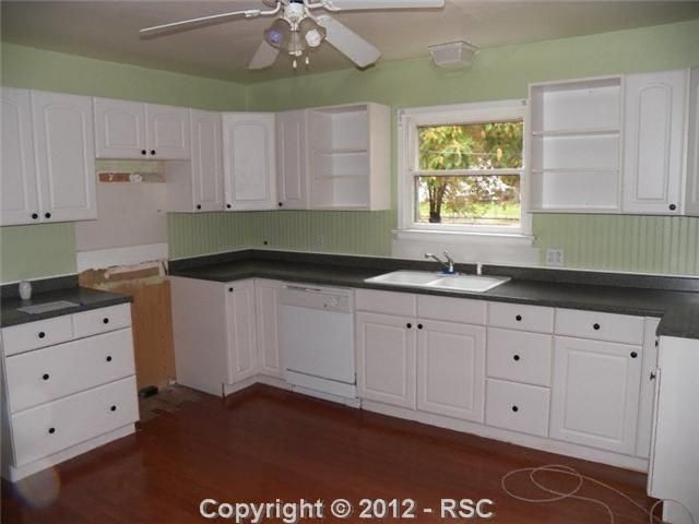 817 Acero Ave, Pueblo, CO 81004