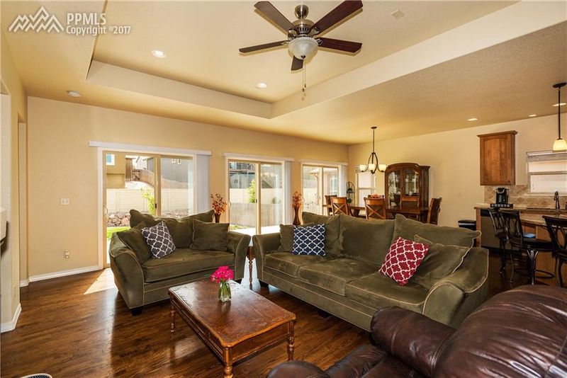 8173 Mount Hope Dr, Colorado Springs, CO 80924