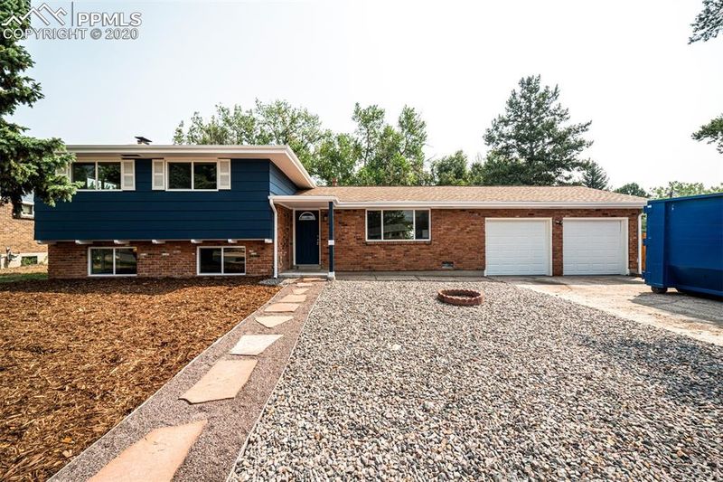 818 Dirksland St, Colorado Springs, CO 80907