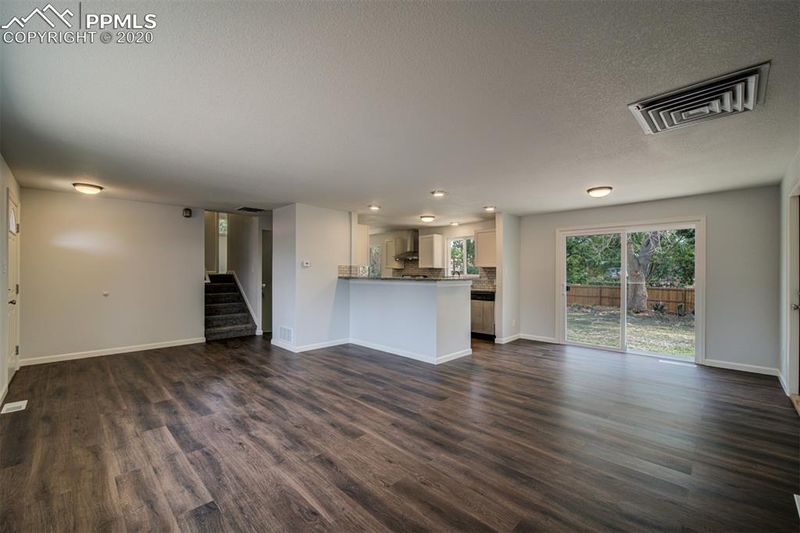 818 Dirksland St, Colorado Springs, CO 80907