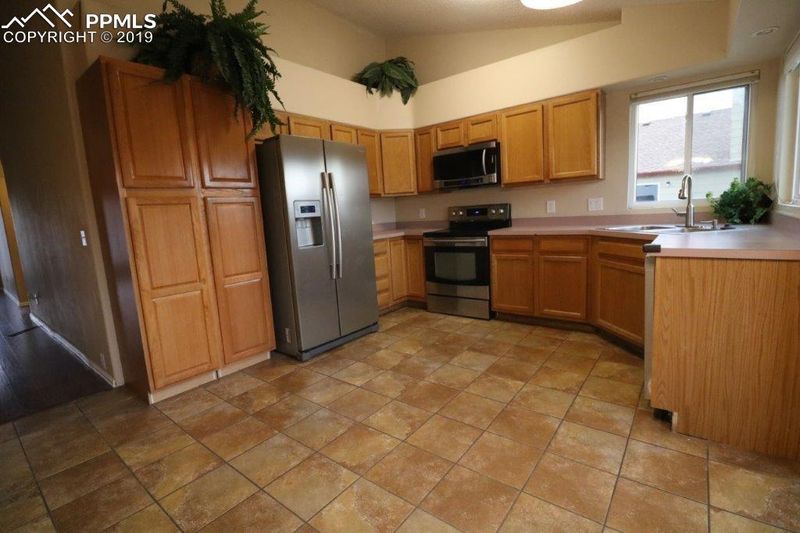 818 Marshall Dr, Fountain, CO 80817