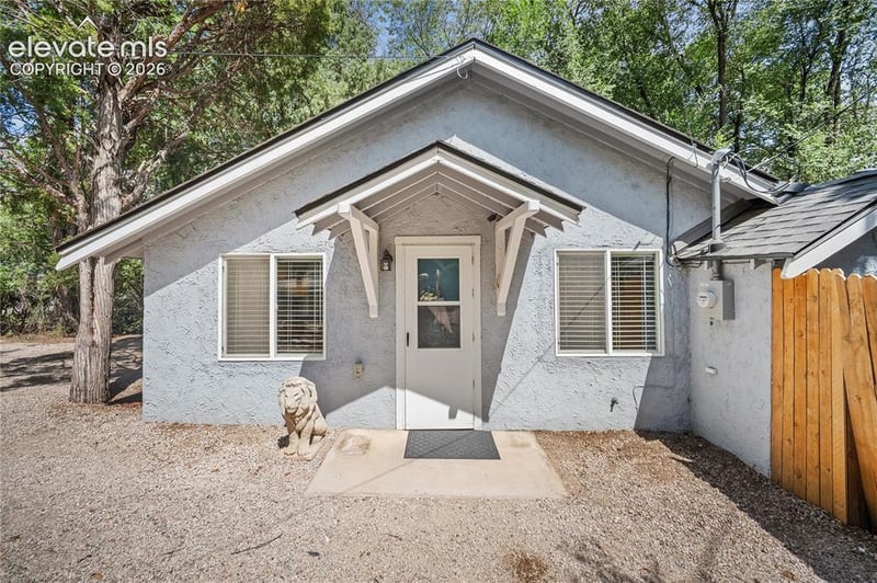 819 Cheyenne Blvd, Colorado Springs, CO 80905