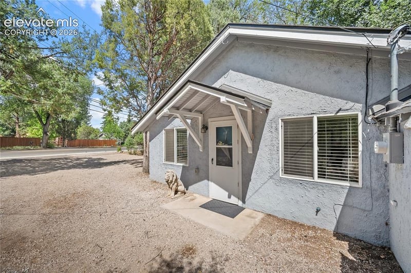 819 Cheyenne Blvd, Colorado Springs, CO 80905