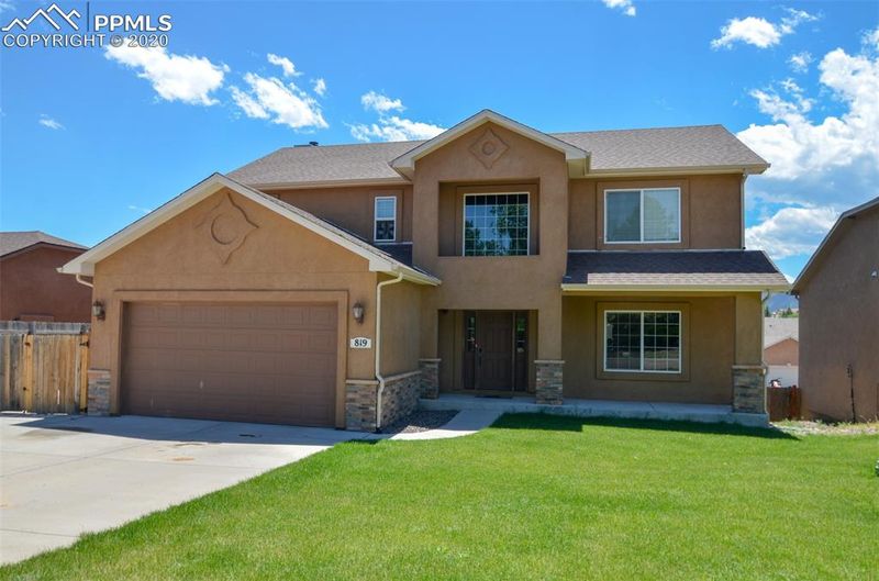 819 Circle Dr, Palmer Lake, CO 80133