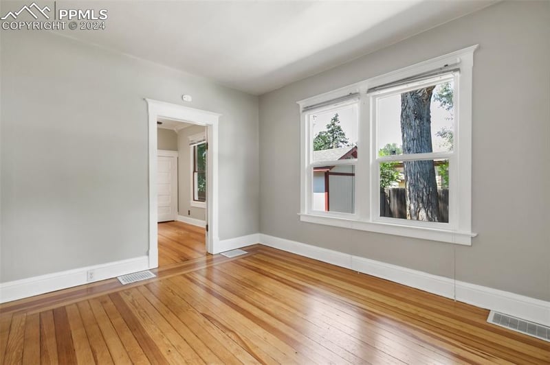 819 Dale St, Colorado Springs, CO 80903