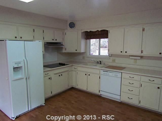 819 Dunston St, Colorado Springs, CO 80907