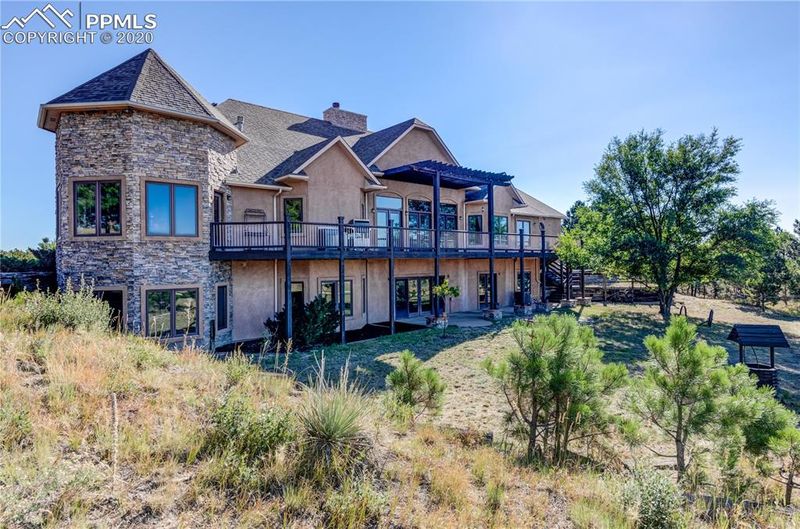 8190 Poco Rd, Colorado Springs, CO 80908