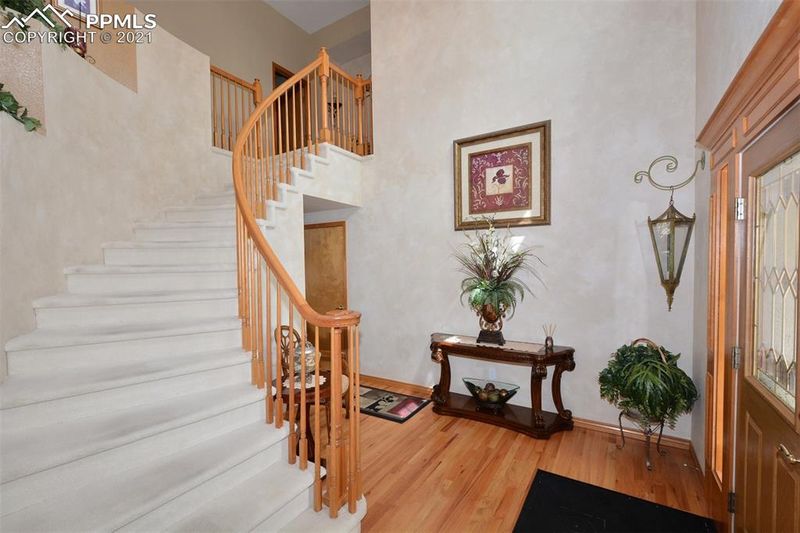 8192 Old Exchange Dr, Colorado Springs, CO 80920