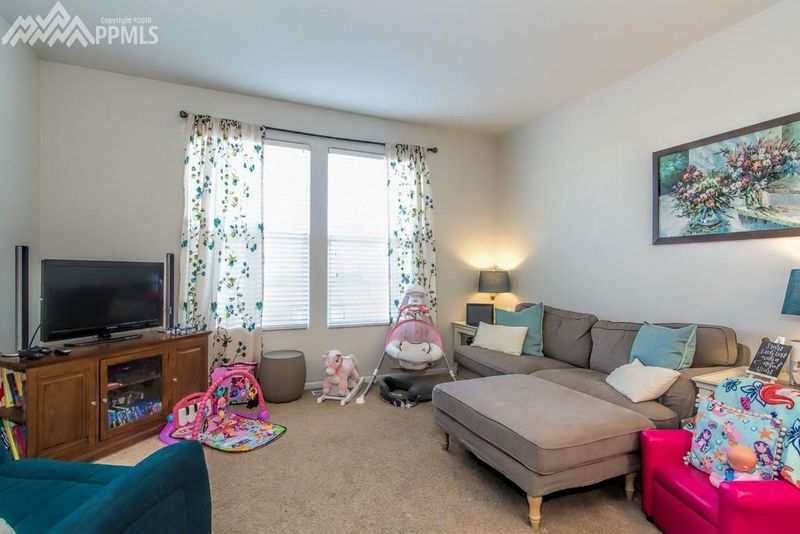 8194 Elk River Vw, Fountain, CO 80817