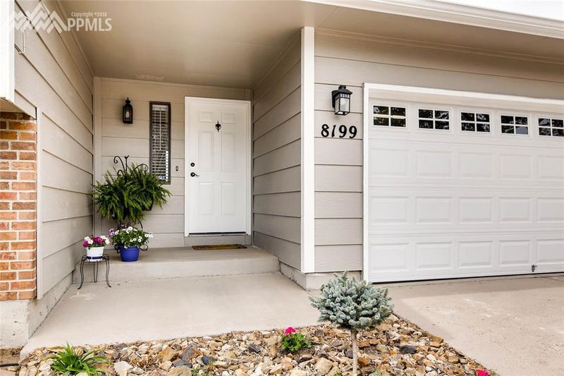 8199 Horizon Dr, Colorado Springs, CO 80920