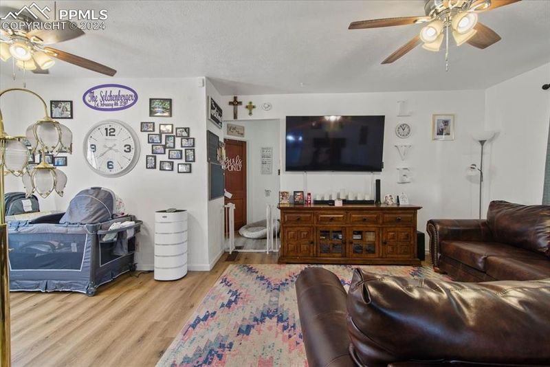 820 Jackson St, Pueblo, CO 81004