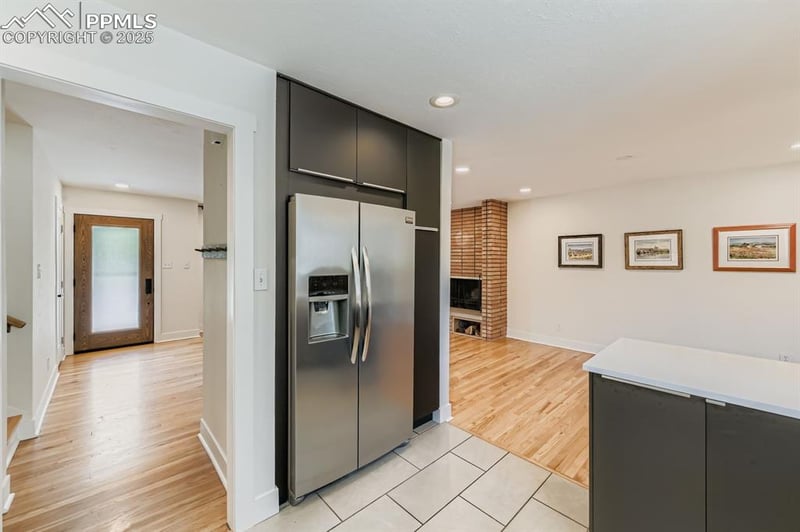 821 Panorama Dr, Colorado Springs, CO 80907