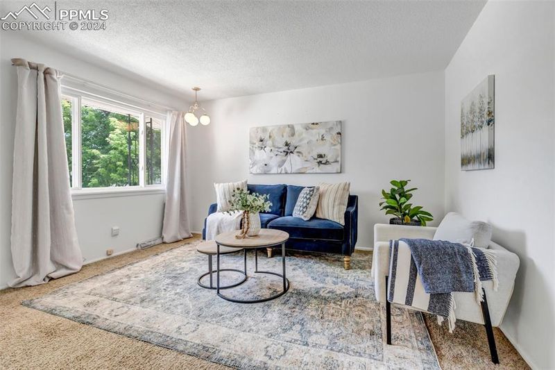 821 S Worchester St, Aurora, CO 80012