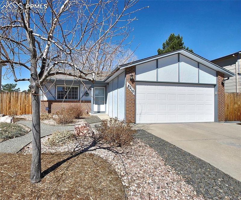 8210 Freemantle Dr, Colorado Springs, CO 80920