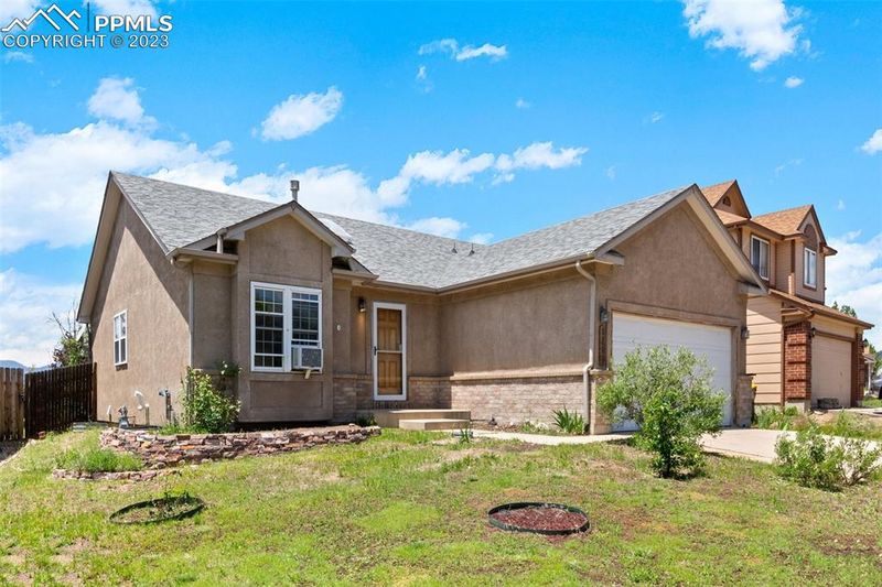 8210 St Helena Dr, Colorado Springs, CO 80920