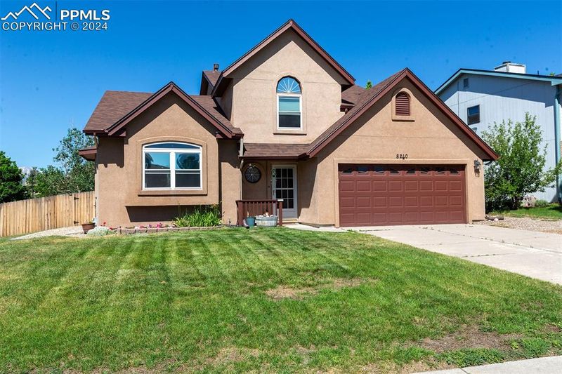 8210 Turkey Run Dr, Colorado Springs, CO 80920