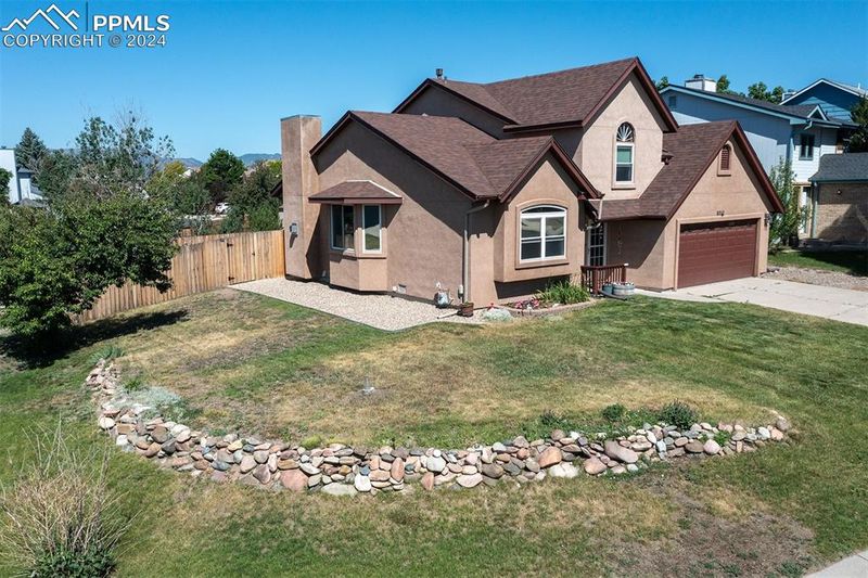 8210 Turkey Run Dr, Colorado Springs, CO 80920